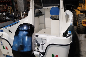 Benetau Antares Calanque 5,50 + 80 cv Mercury