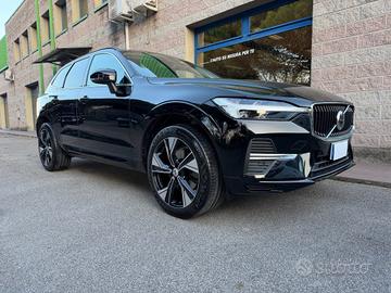 VOLVO XC60 2.0 B4 AWD AUTOMATICA CERCHI DA 20" F
