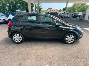 Opel Corsa 1.2 85CV 5 porte GPL-TECH Edition