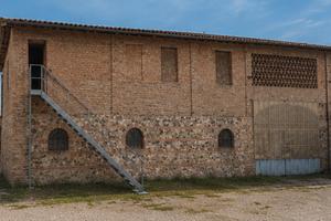 FIENILE / MAGAZZINO 200 MQ Casaltone (Parma)