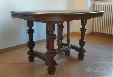 Tavolo pranzo allungabile  Extendable dining table