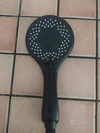 Doccino per doccia 5 spruzzi usato pochissimo.