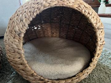 Cuccia gatto in vimini