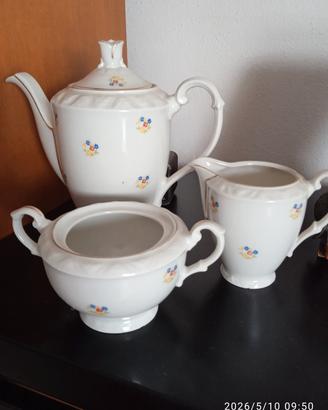 Servizio da thè o caffè in porcellana