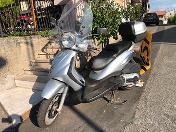 Piaggio Beverly 500