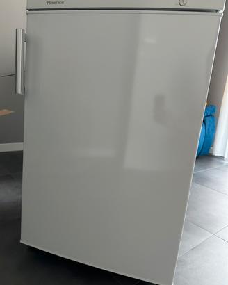 Freezer esterno compatto Hisense