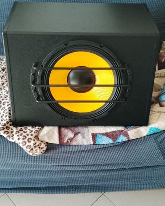 subwoofer auto attivo