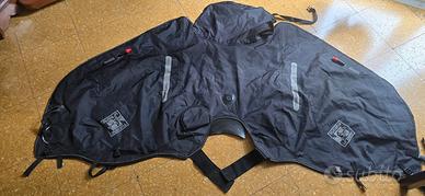 Tucano Urbano R209-x Coprigambe