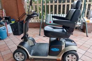Scooter Elettrico Maxi Plus Sovrana