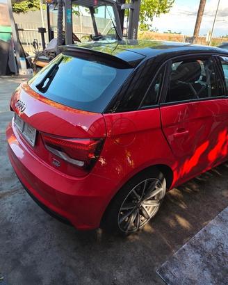 AUDI A1 DEL 2015 PER RICAMBI