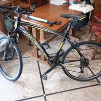 Bicicletta Mountain-bike 