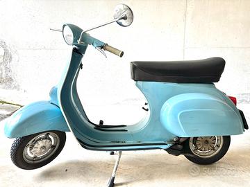 Vespa 50 tre merce del 1977