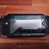 psp 1004 + 2 giochi 
