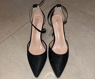 Scarpe con il tacco nere