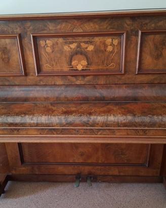 PIANOFORTE VERTICALE FERD. MANTHEY