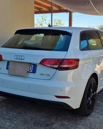 audi a 3  1.6 Tdi  cambio s tronic 