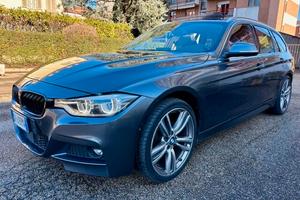 BMW 330 i 4x4 M Sport TETTO RETROC-STRAFULL