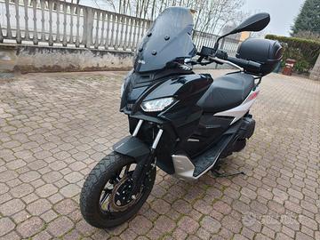 Aprilia SR Gt 200