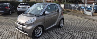 Smart ForTwo 1000 52 kW MHD coupé passion