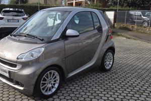 Smart ForTwo 1000 52 kW MHD coupé passion