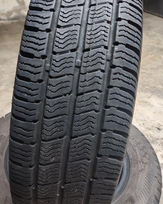 Gomme 195/70/15