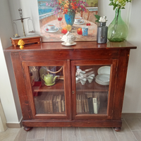 Credenza antica