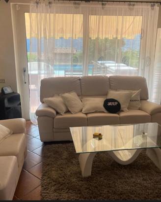 mobili vari chiusura bnb