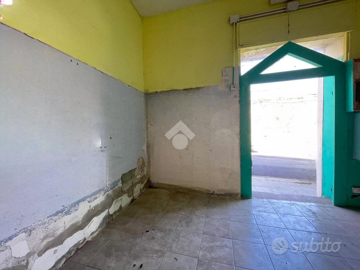 Apartment in Cagliari, Is Mirrionis - Vista 4