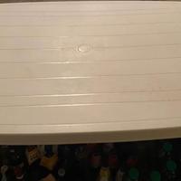 Tavolo da  giardino piu sedie