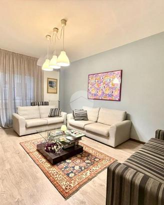 4 LOCALI A SAN BENEDETTO DEL TRONTO