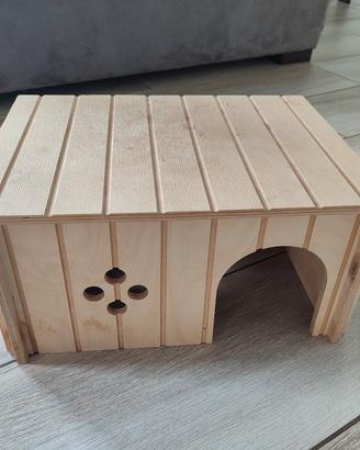 casetta in legno per coniglio nano