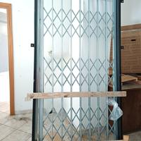 Cancelletto in metallo a soffietto 