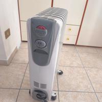 Stufa elettrica DeLonghi a radiatori