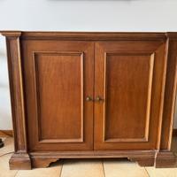 Credenza classica