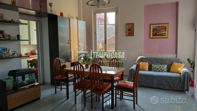 Ampio trilocale con box senza spese