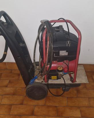 compressore  FINI  portatile CON ACCESSORI