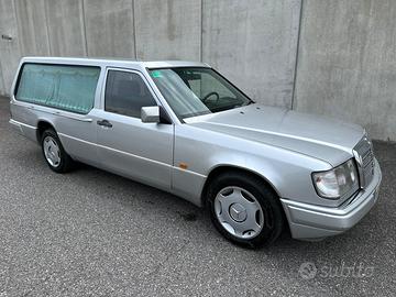 Mercedes 250 td carro funebre perfetto