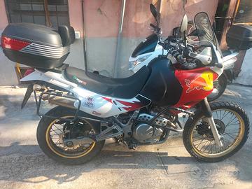 Honda Dominator NX650