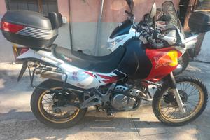 Honda Dominator NX650