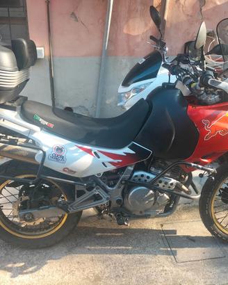 Honda Dominator NX650