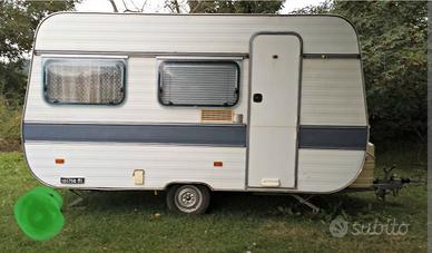 Roulotte Adria 390 T Confort con veranda-stanziale
