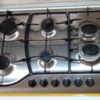 Piano a gas 6 fuochi Ariston in accciaio