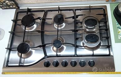 Piano a gas 6 fuochi Ariston in accciaio