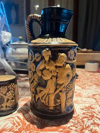 Raro set antico fatto a mano in ceramica smaltata