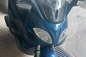 Piaggio X9 500 evolution