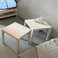 2 tavoli quadrati