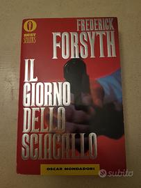 Libro " Il giorno dello sciacallo" di Forsyth