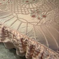 Coperta rosa per letto matrimoniale