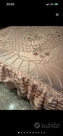 Coperta rosa per letto matrimoniale
