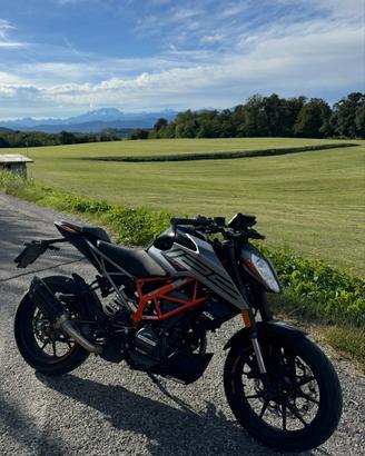Ktm duke 125 2023